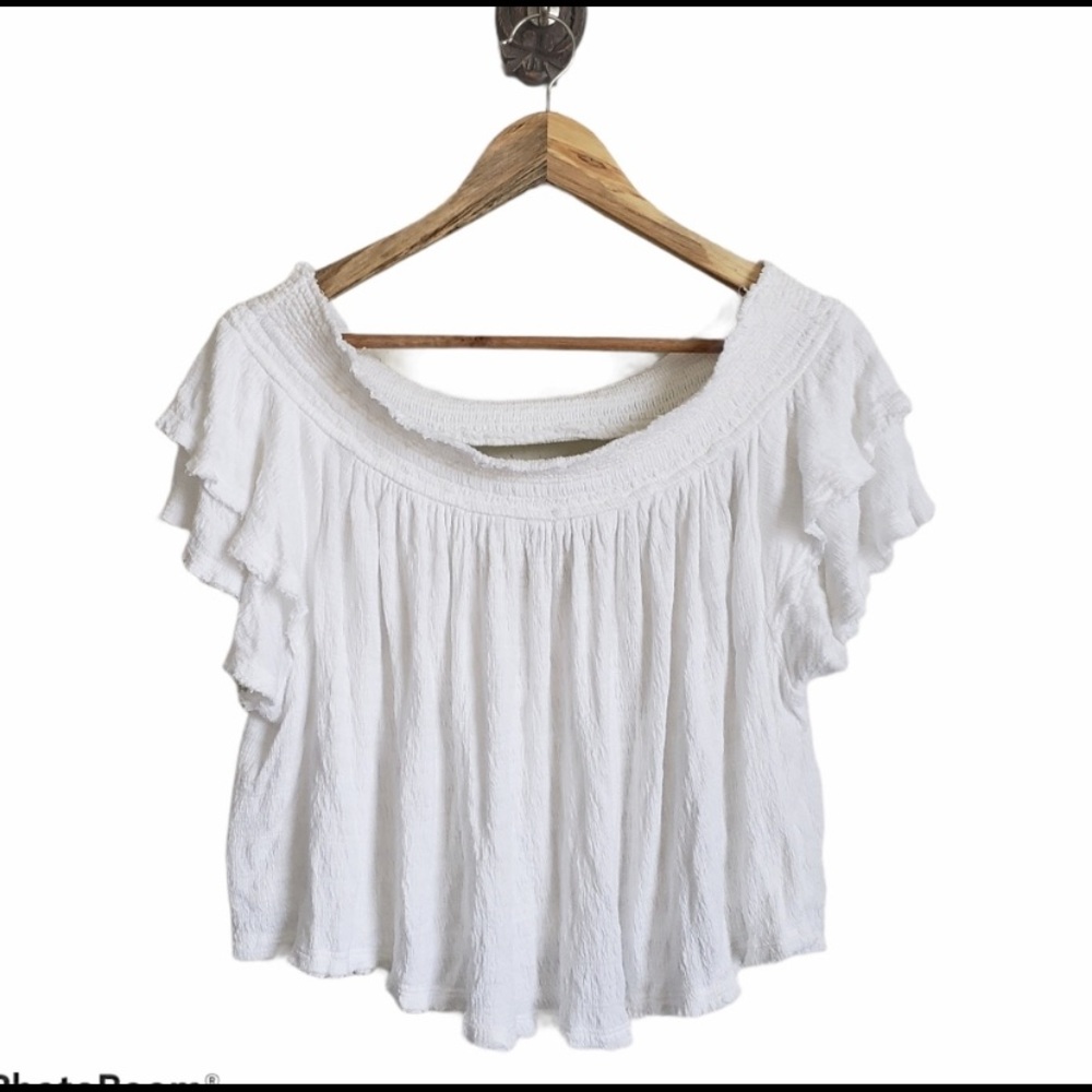 Free People white off shoulder flutter wing sleeve crop top size small